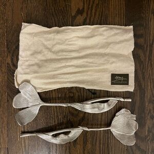 Michael Aram Silver Tulip Serving Utensils with Cream Pouch